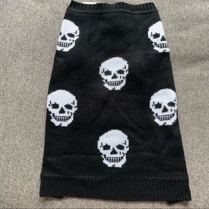 NWT Cashmere Dog Sweater with Skulls size L